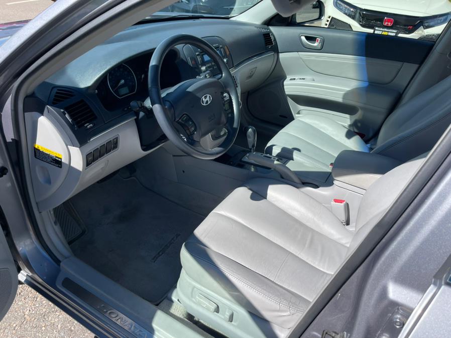 Used Hyundai Sonata 4dr Sdn Auto Limited *Ltd Avail* 2007 | Mike And Tony Auto Sales, Inc. South Windsor, Connecticut Used Hyundai Sonata 4dr Sdn Auto Limited *Ltd Avail* 2007 | Mike And Tony Auto Sales, Inc. South Windsor, Connecticut
