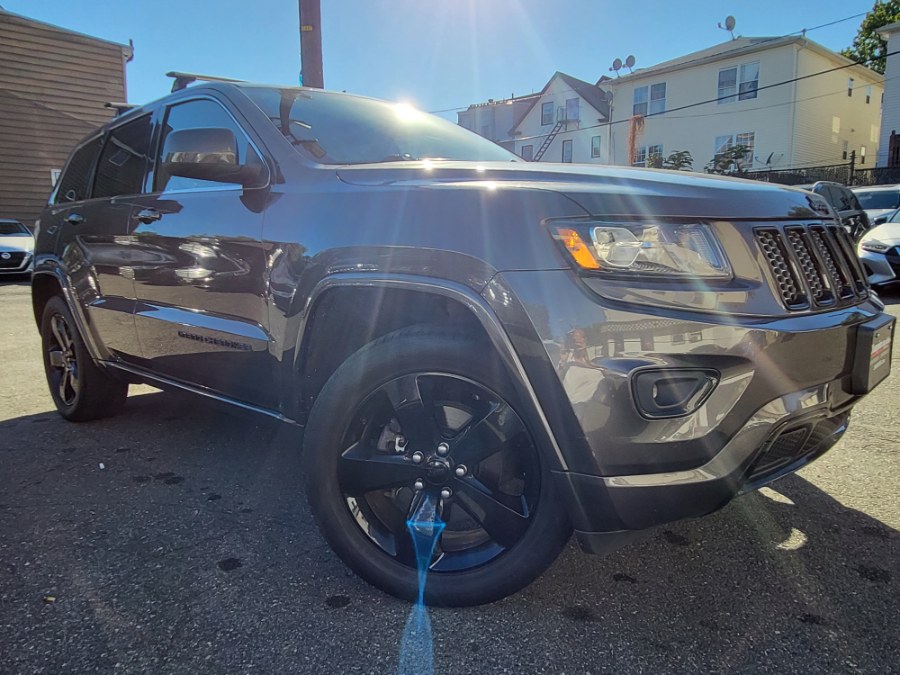 2015 Jeep Grand Cherokee 4WD 4dr Overland, available for sale in Newark , New Jersey | Champion Used Auto Sales 2. Newark , New Jersey 2015 Jeep Grand Cherokee 4WD 4dr Overland, available for sale in Newark , New Jersey | Champion Used Auto Sales 2. Newark , New Jersey