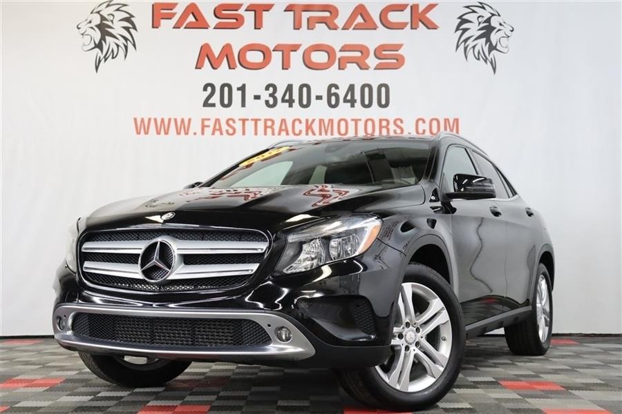 Used Mercedes-benz Gla 250 4MATIC 2017 | Fast Track Motors. Paterson, New Jersey