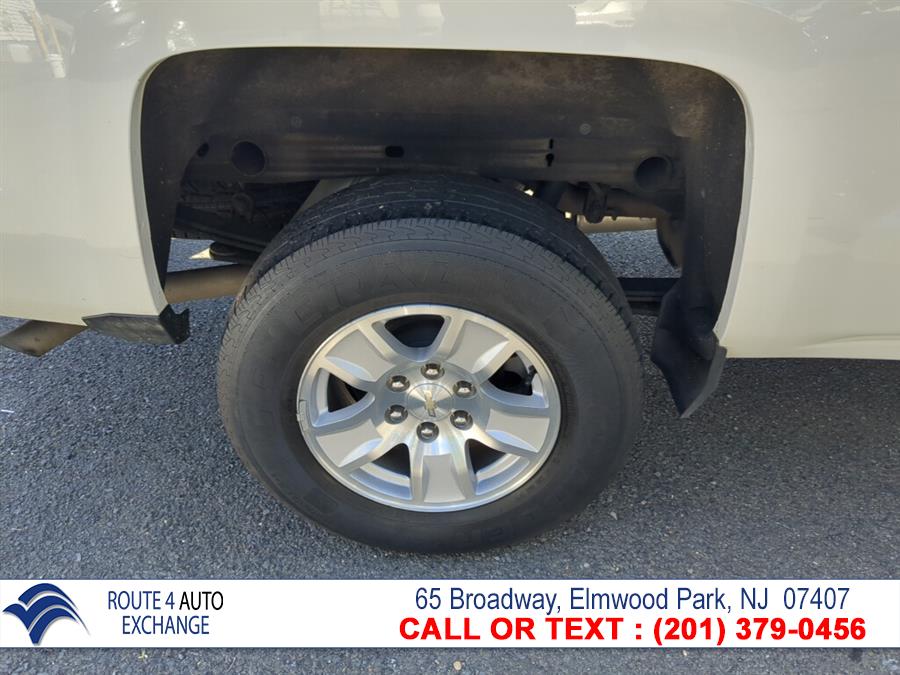 Used Chevrolet Silverado 1500 LD 4WD Double Cab LT w/1LT 2019 | Route 4 Auto Exchange. Elmwood Park, New Jersey Used Chevrolet Silverado 1500 LD 4WD Double Cab LT w/1LT 2019 | Route 4 Auto Exchange. Elmwood Park, New Jersey