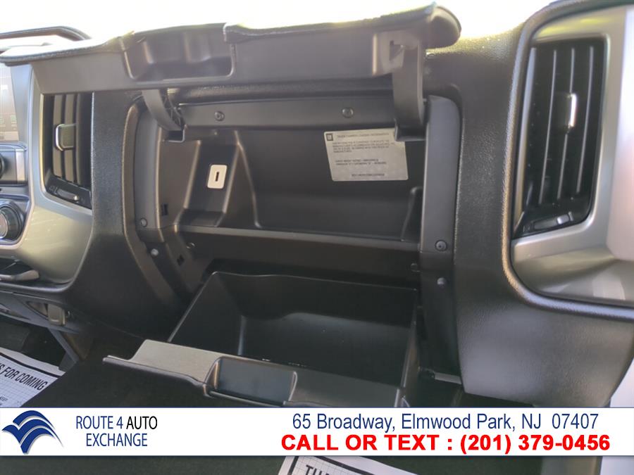 Used Chevrolet Silverado 1500 LD 4WD Double Cab LT w/1LT 2019 | Route 4 Auto Exchange. Elmwood Park, New Jersey Used Chevrolet Silverado 1500 LD 4WD Double Cab LT w/1LT 2019 | Route 4 Auto Exchange. Elmwood Park, New Jersey