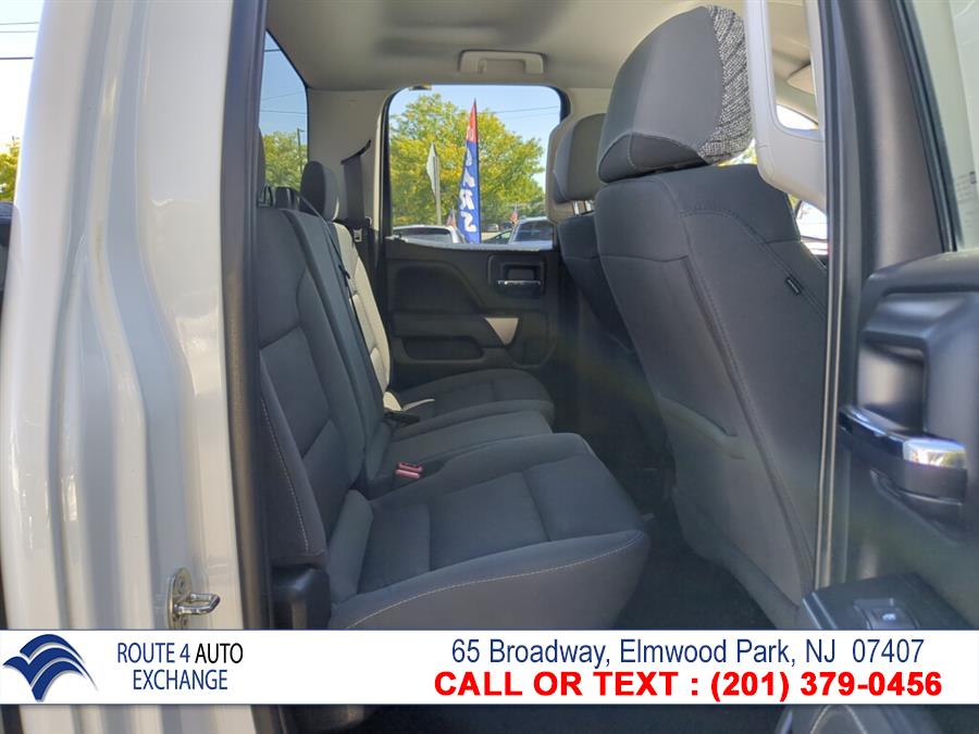 Used Chevrolet Silverado 1500 LD 4WD Double Cab LT w/1LT 2019 | Route 4 Auto Exchange. Elmwood Park, New Jersey Used Chevrolet Silverado 1500 LD 4WD Double Cab LT w/1LT 2019 | Route 4 Auto Exchange. Elmwood Park, New Jersey
