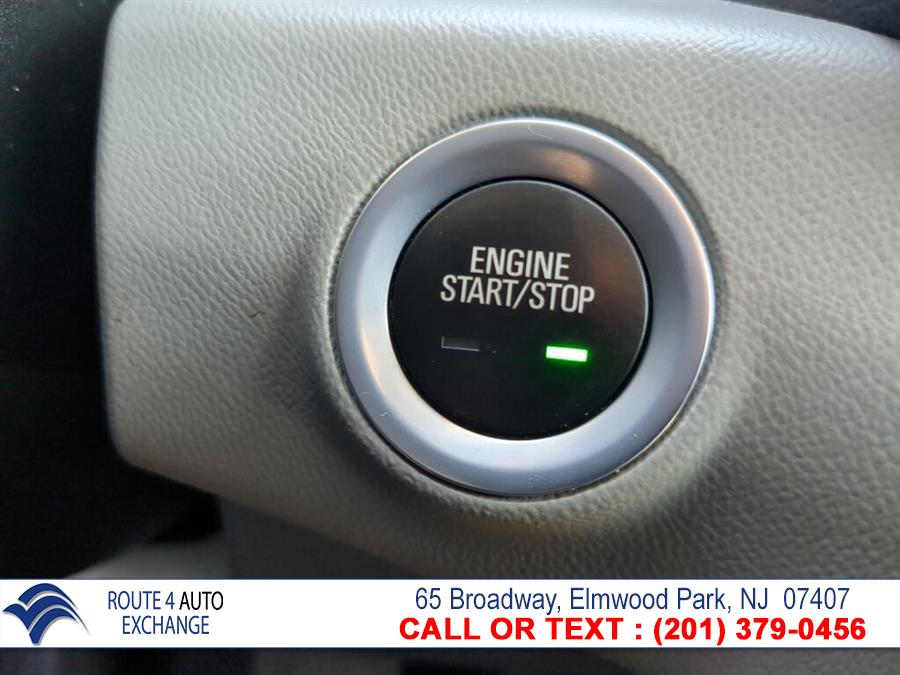 Used GMC Terrain FWD 4dr SLE 2019 | Route 4 Auto Exchange. Elmwood Park, New Jersey Used GMC Terrain FWD 4dr SLE 2019 | Route 4 Auto Exchange. Elmwood Park, New Jersey