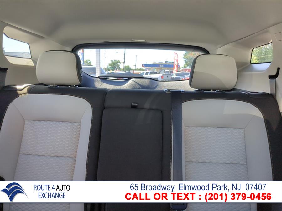 Used GMC Terrain FWD 4dr SLE 2019 | Route 4 Auto Exchange. Elmwood Park, New Jersey Used GMC Terrain FWD 4dr SLE 2019 | Route 4 Auto Exchange. Elmwood Park, New Jersey