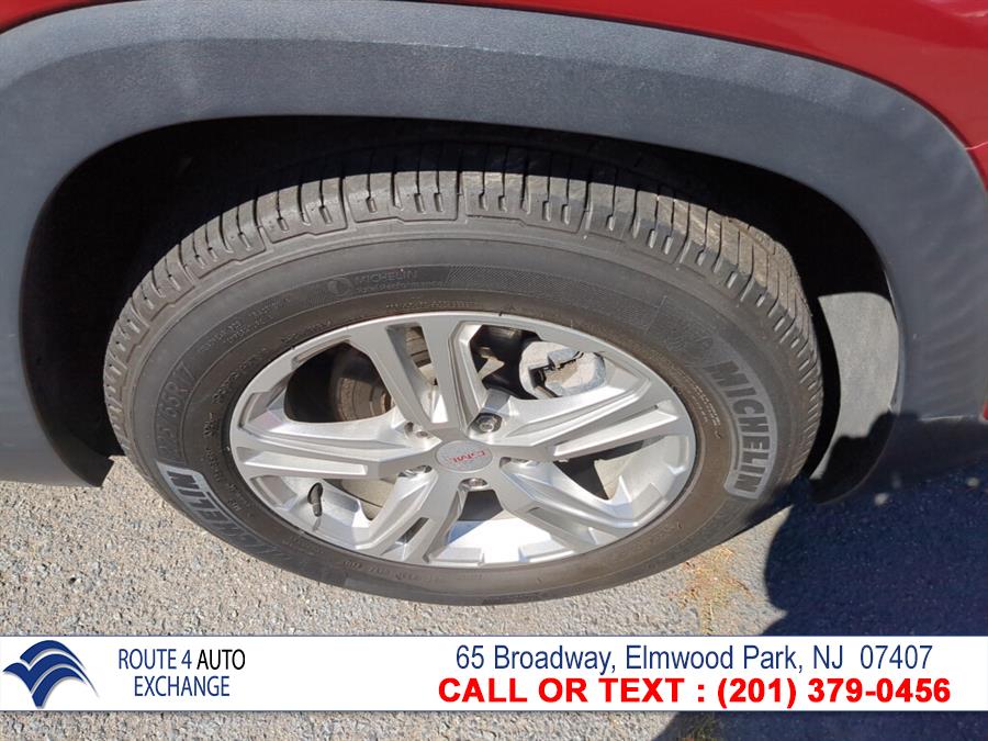 Used GMC Terrain FWD 4dr SLE 2019 | Route 4 Auto Exchange. Elmwood Park, New Jersey Used GMC Terrain FWD 4dr SLE 2019 | Route 4 Auto Exchange. Elmwood Park, New Jersey