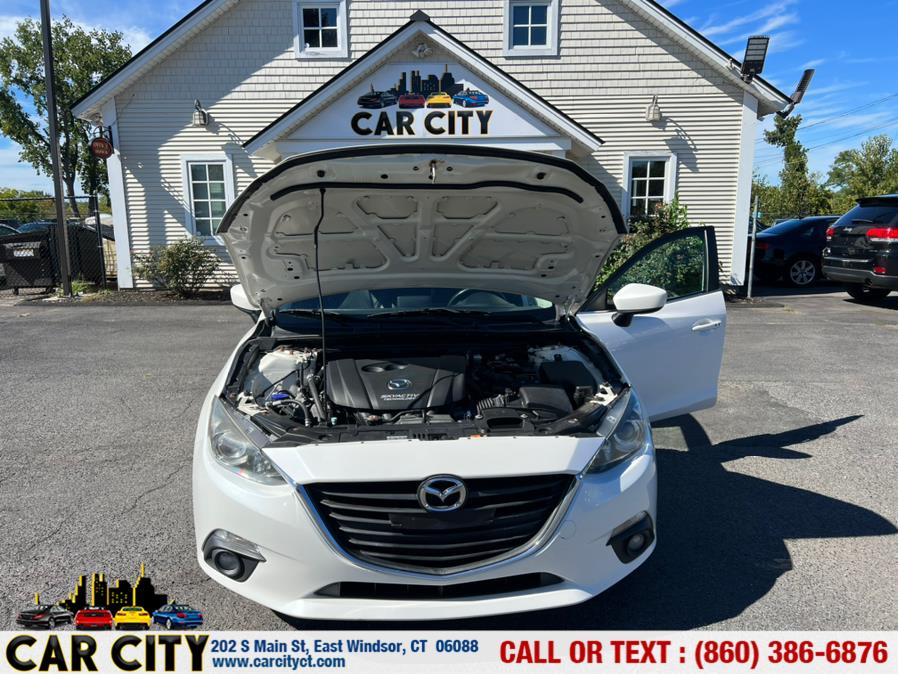Used Mazda Mazda3 4dr Sdn Auto i Grand Touring 2015 | Car City LLC. East Windsor, Connecticut Used Mazda Mazda3 4dr Sdn Auto i Grand Touring 2015 | Car City LLC. East Windsor, Connecticut
