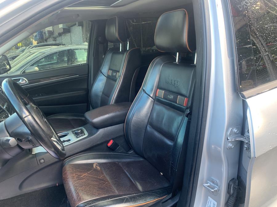 Used Jeep Grand Cherokee 4WD 4dr Laredo 2011 | Rubber Bros Auto World. Brooklyn, New York Used Jeep Grand Cherokee 4WD 4dr Laredo 2011 | Rubber Bros Auto World. Brooklyn, New York
