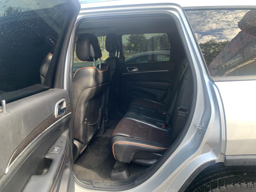 Used Jeep Grand Cherokee 4WD 4dr Laredo 2011 | Rubber Bros Auto World. Brooklyn, New York Used Jeep Grand Cherokee 4WD 4dr Laredo 2011 | Rubber Bros Auto World. Brooklyn, New York