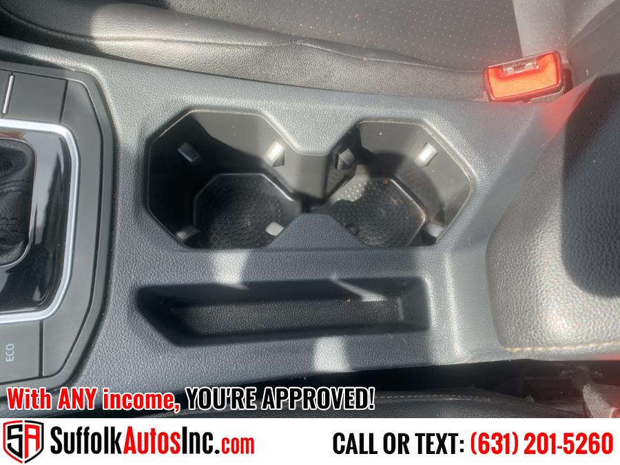 2020 Volkswagen Jetta SE Auto w/SULEV, available for sale in Medford, New York | Suffolk Autos Inc. Medford, New York 2020 Volkswagen Jetta SE Auto w/SULEV, available for sale in Medford, New York | Suffolk Autos Inc. Medford, New York