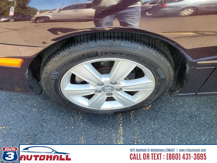 2005 Lexus ES 330 4dr Sdn, available for sale in Middletown, Connecticut | RT 3 AUTO MALL LLC. Middletown, Connecticut 2005 Lexus ES 330 4dr Sdn, available for sale in Middletown, Connecticut | RT 3 AUTO MALL LLC. Middletown, Connecticut