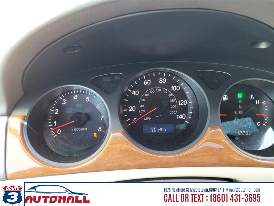 2005 Lexus ES 330 4dr Sdn, available for sale in Middletown, Connecticut | RT 3 AUTO MALL LLC. Middletown, Connecticut 2005 Lexus ES 330 4dr Sdn, available for sale in Middletown, Connecticut | RT 3 AUTO MALL LLC. Middletown, Connecticut