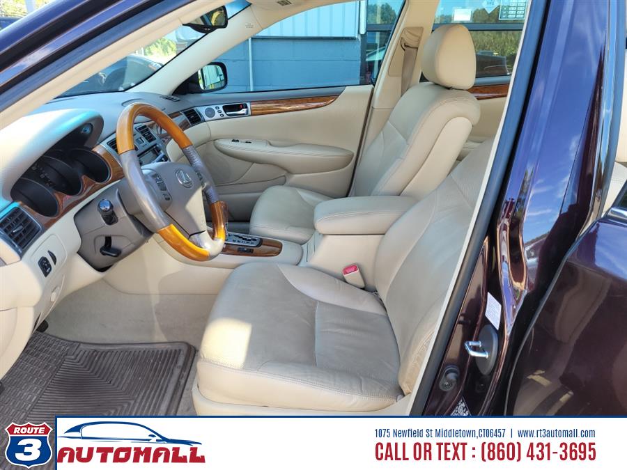 2005 Lexus ES 330 4dr Sdn, available for sale in Middletown, Connecticut | RT 3 AUTO MALL LLC. Middletown, Connecticut 2005 Lexus ES 330 4dr Sdn, available for sale in Middletown, Connecticut | RT 3 AUTO MALL LLC. Middletown, Connecticut