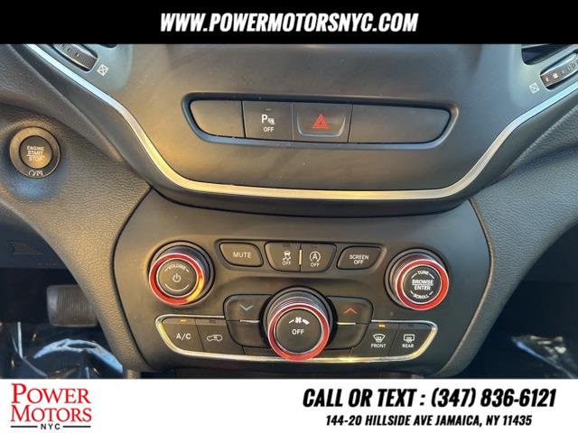 Used Jeep Cherokee Latitude Plus 2019 | Power Motors NYC. Jamaica, New York Used Jeep Cherokee Latitude Plus 2019 | Power Motors NYC. Jamaica, New York