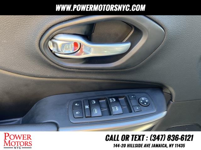 Used Jeep Cherokee Latitude Plus 2019 | Power Motors NYC. Jamaica, New York Used Jeep Cherokee Latitude Plus 2019 | Power Motors NYC. Jamaica, New York
