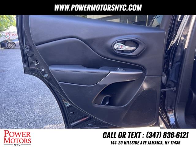 Used Jeep Cherokee Latitude Plus 2019 | Power Motors NYC. Jamaica, New York Used Jeep Cherokee Latitude Plus 2019 | Power Motors NYC. Jamaica, New York