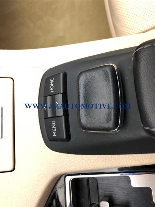 2015 Lexus Es 350 4dr Sdn, available for sale in Naugatuck, Connecticut | J&M Automotive Sls&Svc LLC. Naugatuck, Connecticut 2015 Lexus Es 350 4dr Sdn, available for sale in Naugatuck, Connecticut | J&M Automotive Sls&Svc LLC. Naugatuck, Connecticut