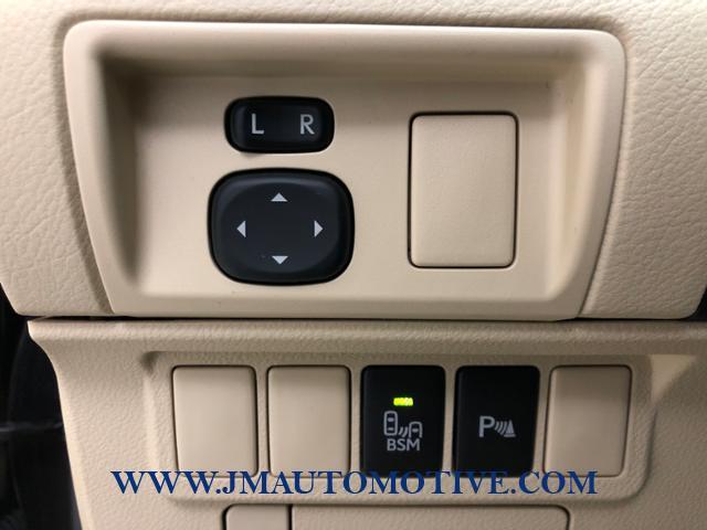 2015 Lexus Es 350 4dr Sdn, available for sale in Naugatuck, Connecticut | J&M Automotive Sls&Svc LLC. Naugatuck, Connecticut 2015 Lexus Es 350 4dr Sdn, available for sale in Naugatuck, Connecticut | J&M Automotive Sls&Svc LLC. Naugatuck, Connecticut