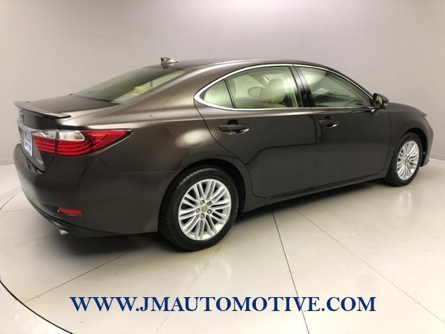2015 Lexus Es 350 4dr Sdn, available for sale in Naugatuck, Connecticut | J&M Automotive Sls&Svc LLC. Naugatuck, Connecticut 2015 Lexus Es 350 4dr Sdn, available for sale in Naugatuck, Connecticut | J&M Automotive Sls&Svc LLC. Naugatuck, Connecticut