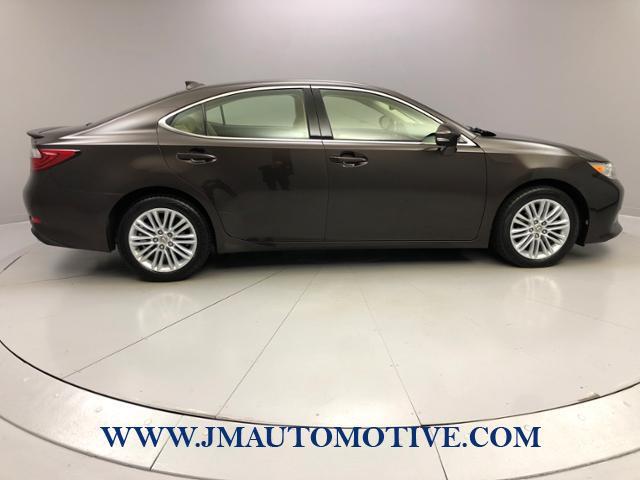 2015 Lexus Es 350 4dr Sdn, available for sale in Naugatuck, Connecticut | J&M Automotive Sls&Svc LLC. Naugatuck, Connecticut 2015 Lexus Es 350 4dr Sdn, available for sale in Naugatuck, Connecticut | J&M Automotive Sls&Svc LLC. Naugatuck, Connecticut