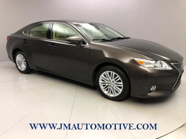 2015 Lexus Es 350 4dr Sdn, available for sale in Naugatuck, Connecticut | J&M Automotive Sls&Svc LLC. Naugatuck, Connecticut 2015 Lexus Es 350 4dr Sdn, available for sale in Naugatuck, Connecticut | J&M Automotive Sls&Svc LLC. Naugatuck, Connecticut