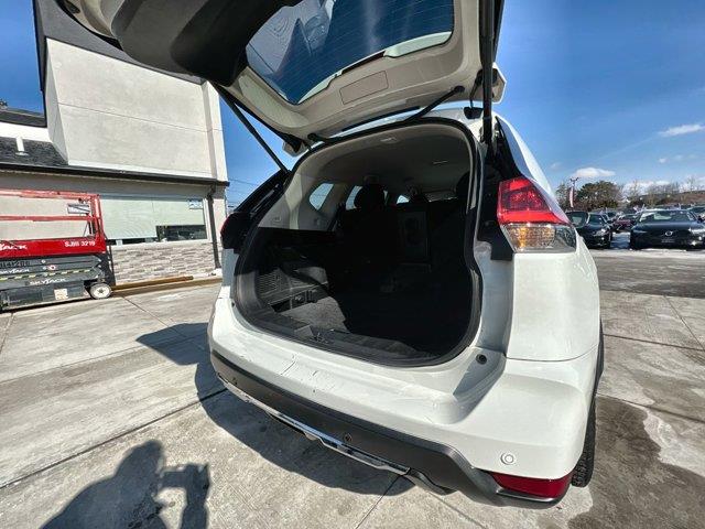 Used Nissan Rogue SV 2020 | Camy Cars. Great Neck, New York Used Nissan Rogue SV 2020 | Camy Cars. Great Neck, New York