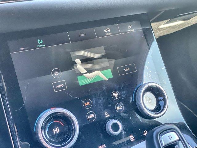 2020 Land Rover Range Rover Evoque SE, available for sale in Great Neck, New York | Camy Cars. Great Neck, New York 2020 Land Rover Range Rover Evoque SE, available for sale in Great Neck, New York | Camy Cars. Great Neck, New York
