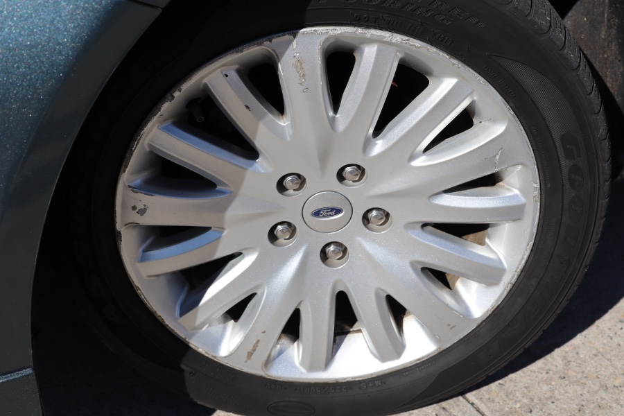 Used Ford Fusion 4dr Sdn Hybrid FWD 2012 | Hillside Auto Mall Inc.. Jamaica, New York Used Ford Fusion 4dr Sdn Hybrid FWD 2012 | Hillside Auto Mall Inc.. Jamaica, New York