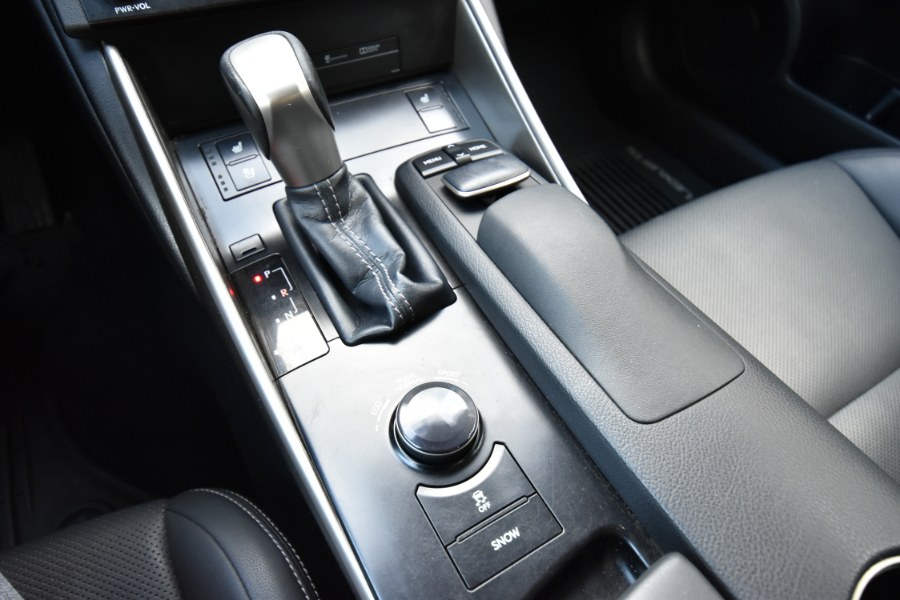 Used Lexus IS 250 4dr Sport Sdn Auto AWD 2014 | Highline Car Connection. Waterbury, Connecticut Used Lexus IS 250 4dr Sport Sdn Auto AWD 2014 | Highline Car Connection. Waterbury, Connecticut