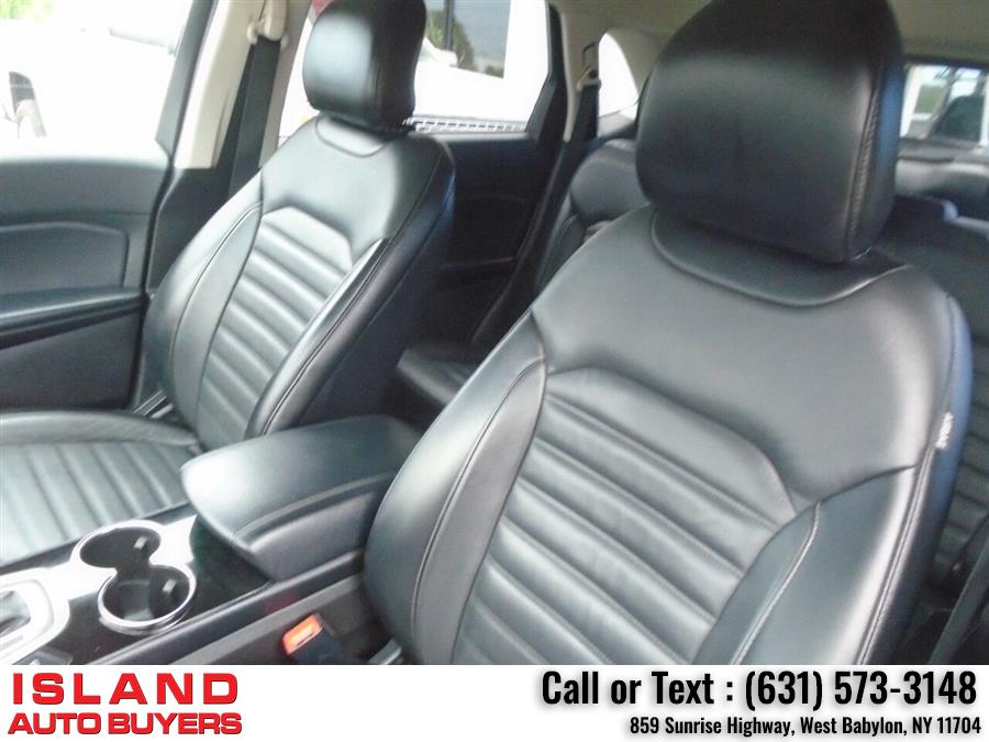 Used Ford Edge SEL AWD 4dr Crossover 2017 | Island Auto Buyers. West Babylon, New York Used Ford Edge SEL AWD 4dr Crossover 2017 | Island Auto Buyers. West Babylon, New York