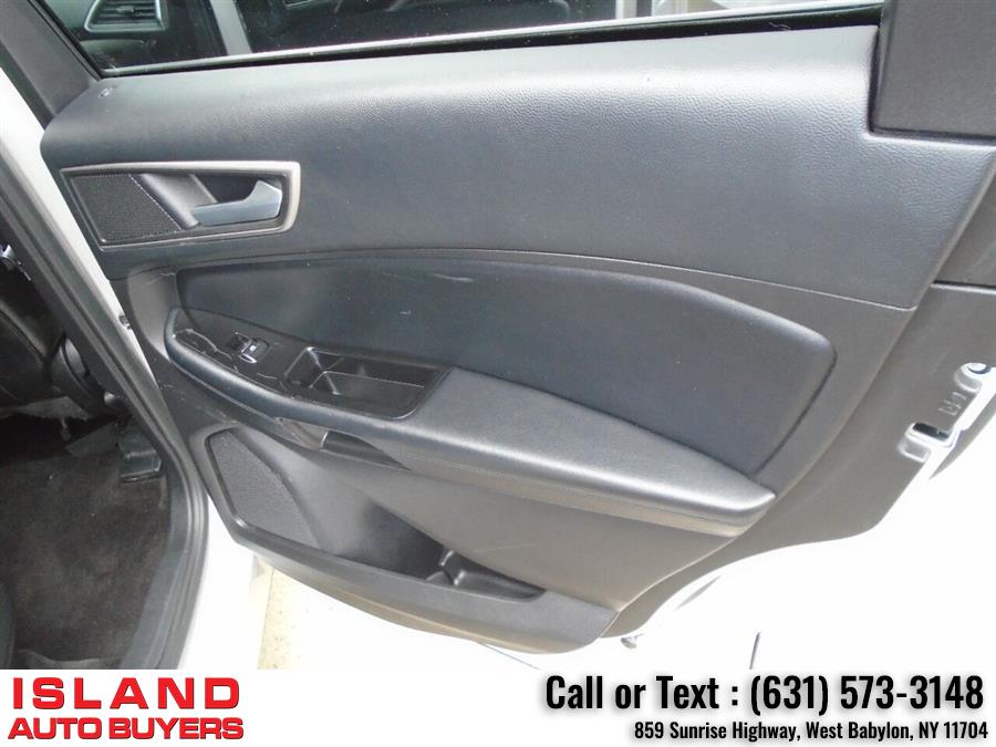 Used Ford Edge SEL AWD 4dr Crossover 2017 | Island Auto Buyers. West Babylon, New York Used Ford Edge SEL AWD 4dr Crossover 2017 | Island Auto Buyers. West Babylon, New York