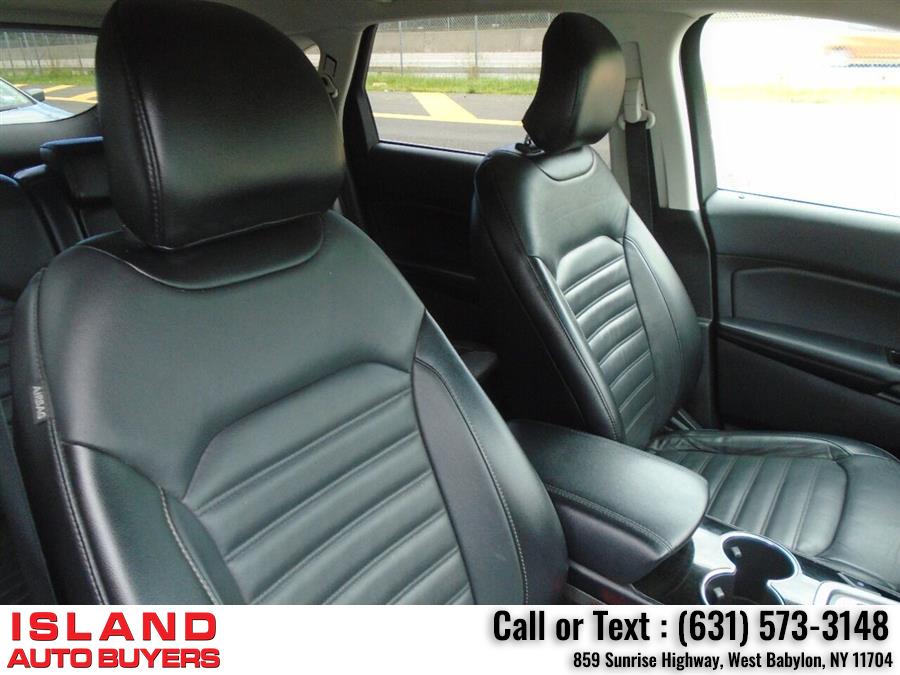 Used Ford Edge SEL AWD 4dr Crossover 2017 | Island Auto Buyers. West Babylon, New York Used Ford Edge SEL AWD 4dr Crossover 2017 | Island Auto Buyers. West Babylon, New York