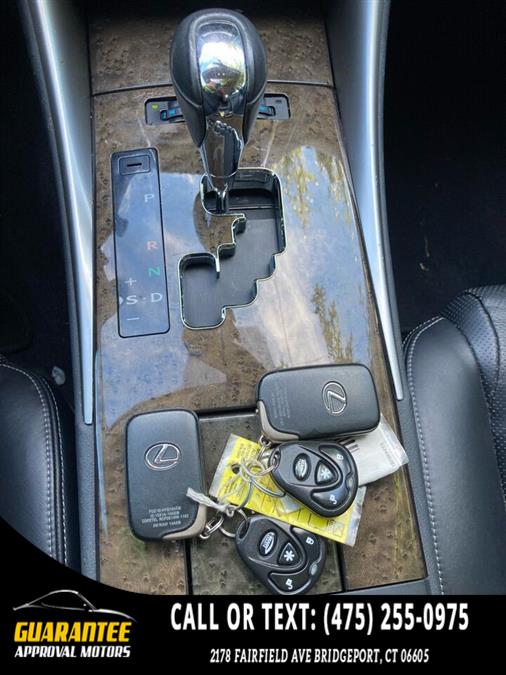 Used Lexus Is 250 Base AWD 4dr Sedan 2013 | Guarantee Approval Motors. Bridgeport, Connecticut Used Lexus Is 250 Base AWD 4dr Sedan 2013 | Guarantee Approval Motors. Bridgeport, Connecticut