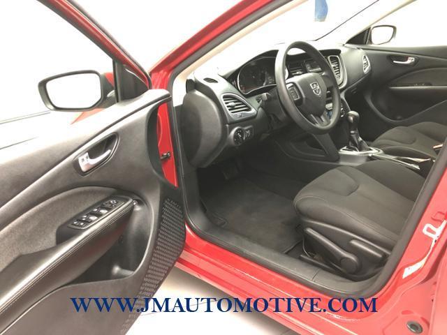 Used Dodge Dart 4dr Sdn SXT 2013 | J&M Automotive Sls&Svc LLC. Naugatuck, Connecticut Used Dodge Dart 4dr Sdn SXT 2013 | J&M Automotive Sls&Svc LLC. Naugatuck, Connecticut