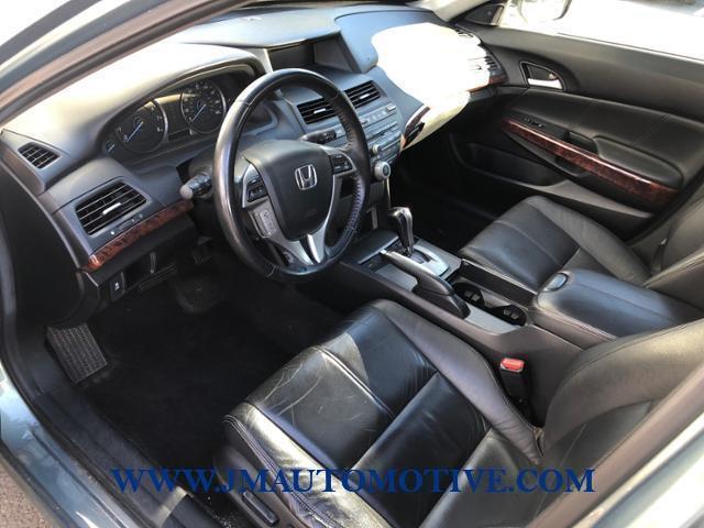 Used Honda Crosstour 4WD V6 5dr EX-L 2012 | J&M Automotive Sls&Svc LLC. Naugatuck, Connecticut Used Honda Crosstour 4WD V6 5dr EX-L 2012 | J&M Automotive Sls&Svc LLC. Naugatuck, Connecticut