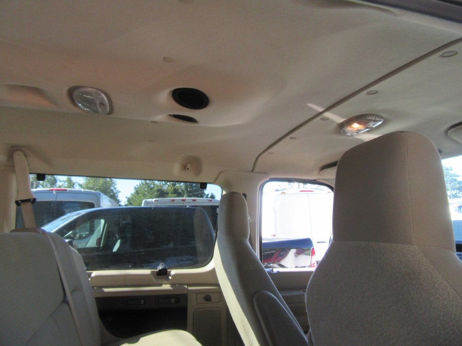 Used Ford Econoline Wagon E-350 Super Duty XLT 2010 | Royalty Auto Sales. Little Ferry, New Jersey Used Ford Econoline Wagon E-350 Super Duty XLT 2010 | Royalty Auto Sales. Little Ferry, New Jersey