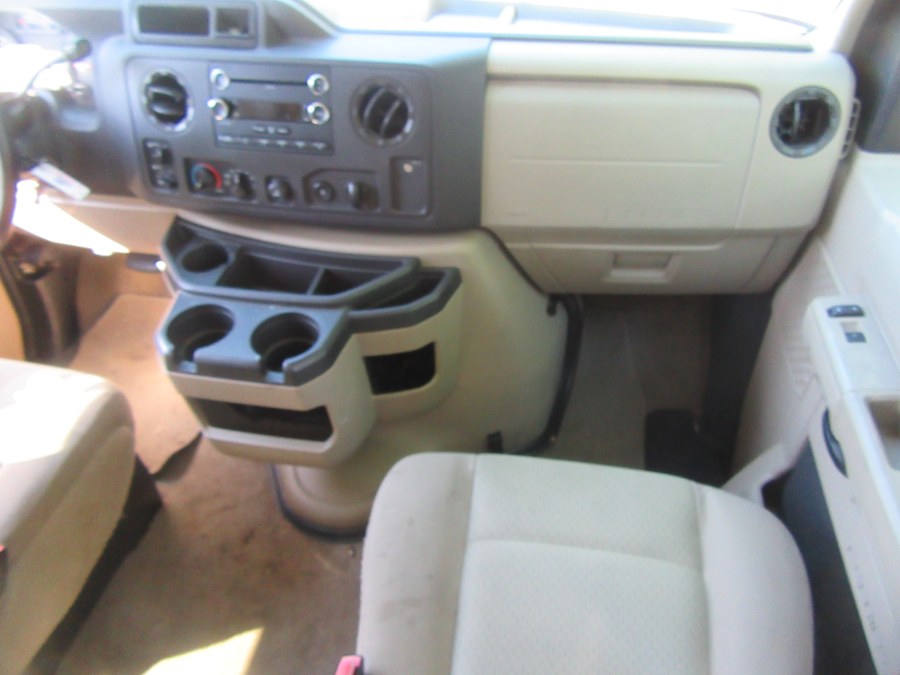 Used Ford Econoline Wagon E-350 Super Duty XLT 2010 | Royalty Auto Sales. Little Ferry, New Jersey Used Ford Econoline Wagon E-350 Super Duty XLT 2010 | Royalty Auto Sales. Little Ferry, New Jersey
