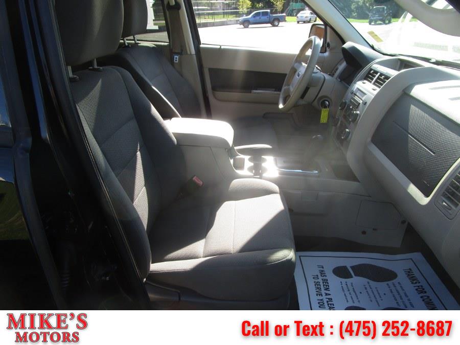 Used Ford Escape 4WD 4dr I4 Auto XLT 2009 | Mike's Motors LLC. Stratford, Connecticut Used Ford Escape 4WD 4dr I4 Auto XLT 2009 | Mike's Motors LLC. Stratford, Connecticut