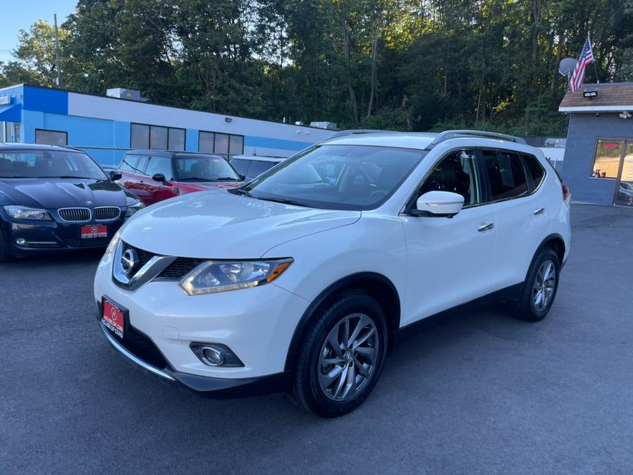 Used Nissan Rogue AWD 4dr SV 2015 | House of Cars CT. Meriden, Connecticut