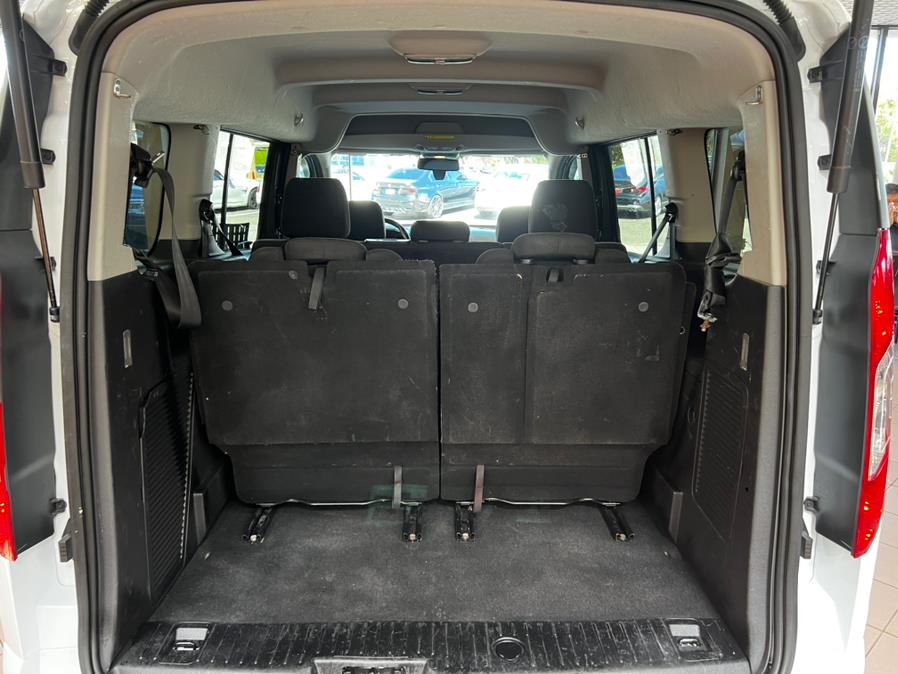 2017 Ford Transit Connect Wagon XLT LWB w/Rear Liftgate, available for sale in Massapequa Park, New York | Power Motors East. Massapequa Park, New York 2017 Ford Transit Connect Wagon XLT LWB w/Rear Liftgate, available for sale in Massapequa Park, New York | Power Motors East. Massapequa Park, New York