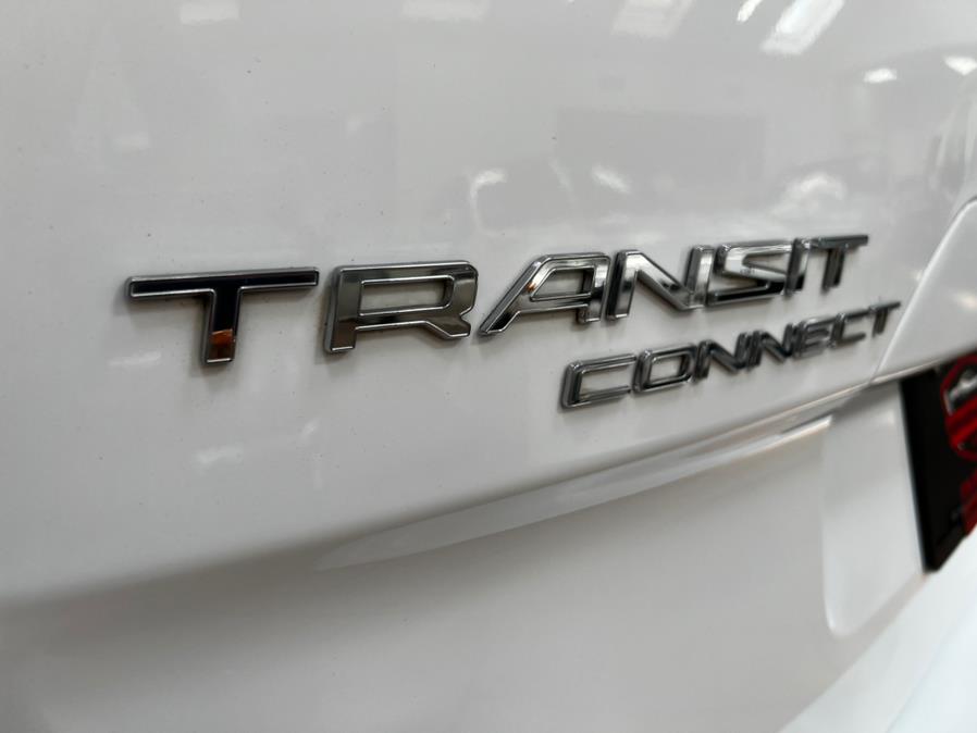 2017 Ford Transit Connect Wagon XLT LWB w/Rear Liftgate, available for sale in Massapequa Park, New York | Power Motors East. Massapequa Park, New York 2017 Ford Transit Connect Wagon XLT LWB w/Rear Liftgate, available for sale in Massapequa Park, New York | Power Motors East. Massapequa Park, New York