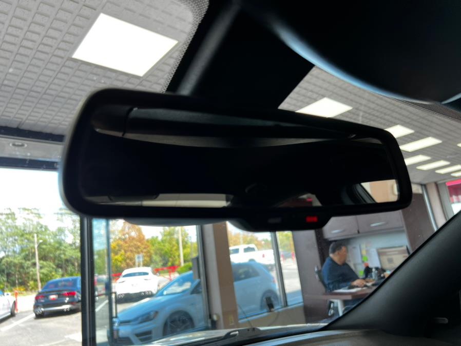 Used Dodge Charger SXT AWD 2019 | Power Motors East. Massapequa Park, New York Used Dodge Charger SXT AWD 2019 | Power Motors East. Massapequa Park, New York
