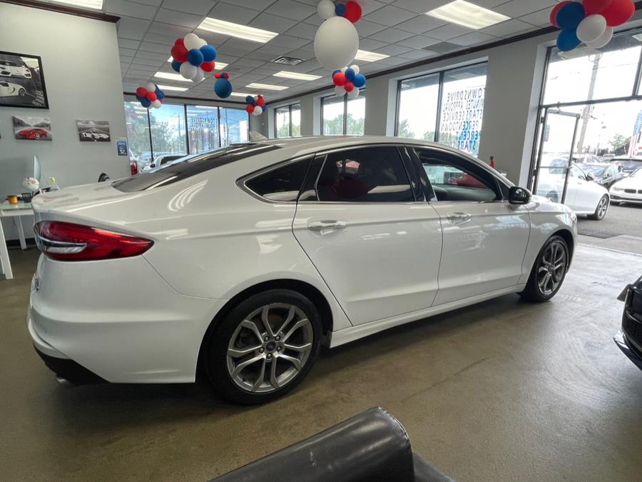 2019 Ford Fusion SEL FWD, available for sale in Inwood, New York | 5 Towns Drive. Inwood, New York 2019 Ford Fusion SEL FWD, available for sale in Inwood, New York | 5 Towns Drive. Inwood, New York