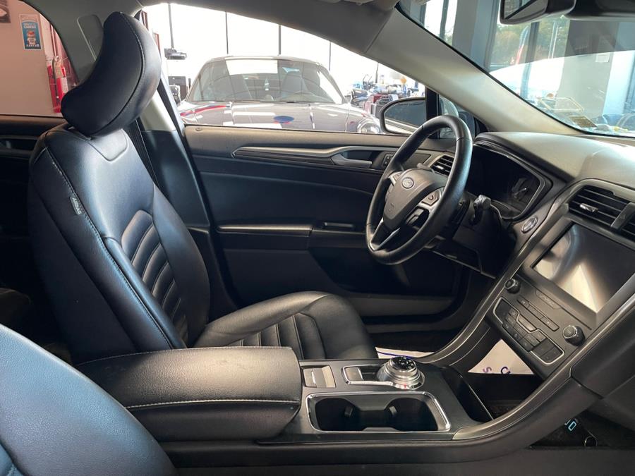 2019 Ford Fusion SEL FWD, available for sale in Inwood, New York | 5 Towns Drive. Inwood, New York 2019 Ford Fusion SEL FWD, available for sale in Inwood, New York | 5 Towns Drive. Inwood, New York