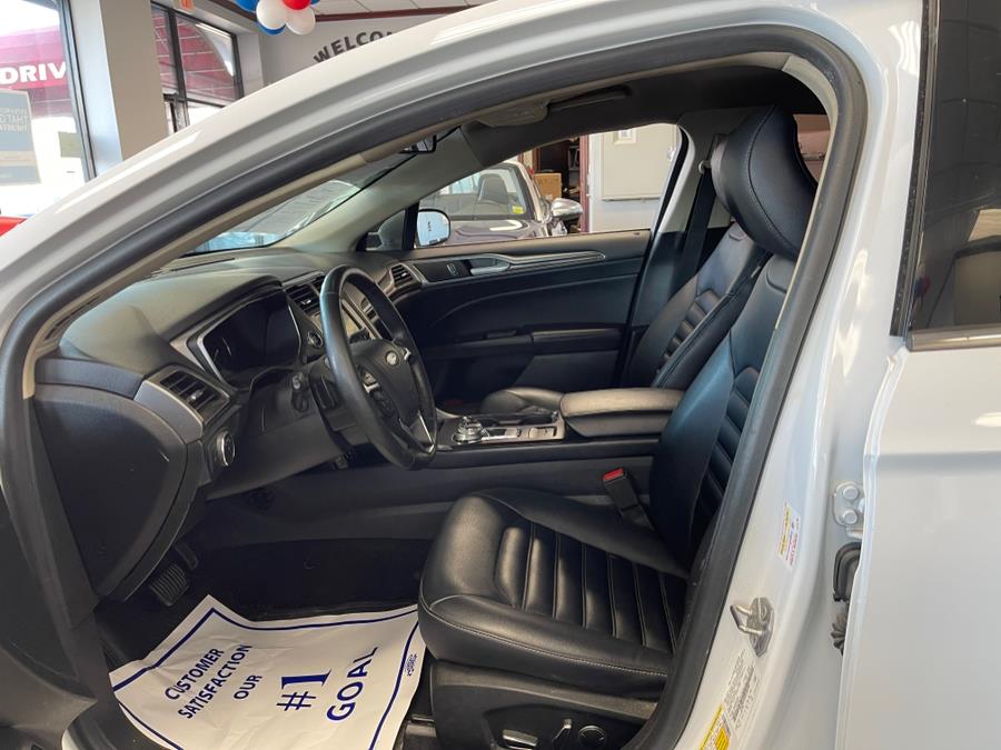 2019 Ford Fusion SEL FWD, available for sale in Inwood, New York | 5 Towns Drive. Inwood, New York 2019 Ford Fusion SEL FWD, available for sale in Inwood, New York | 5 Towns Drive. Inwood, New York