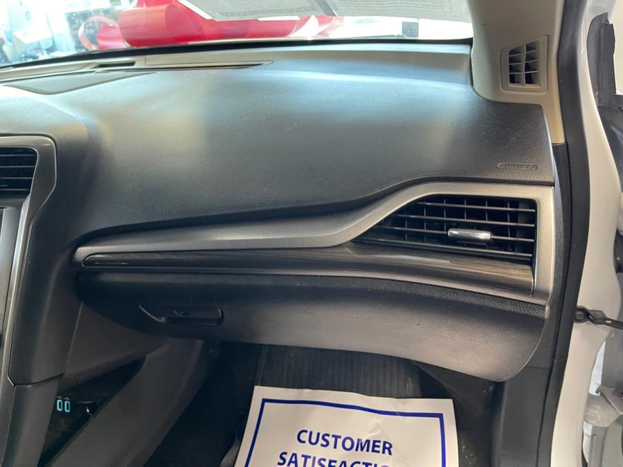 2019 Ford Fusion SEL FWD, available for sale in Inwood, New York | 5 Towns Drive. Inwood, New York 2019 Ford Fusion SEL FWD, available for sale in Inwood, New York | 5 Towns Drive. Inwood, New York