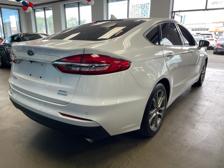 2019 Ford Fusion SEL FWD, available for sale in Inwood, New York | 5 Towns Drive. Inwood, New York 2019 Ford Fusion SEL FWD, available for sale in Inwood, New York | 5 Towns Drive. Inwood, New York