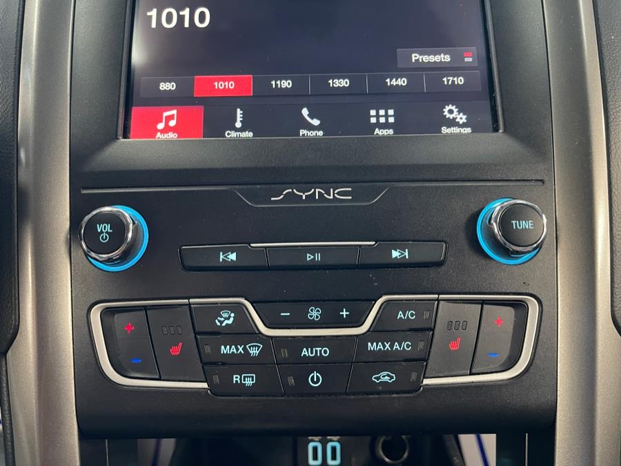 2019 Ford Fusion SEL FWD, available for sale in Inwood, New York | 5 Towns Drive. Inwood, New York 2019 Ford Fusion SEL FWD, available for sale in Inwood, New York | 5 Towns Drive. Inwood, New York