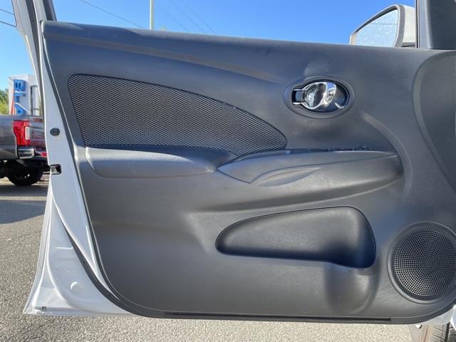 Used Nissan Versa 1.6 SV 2018 | Blasius of Danbury. Danbury, Connecticut Used Nissan Versa 1.6 SV 2018 | Blasius of Danbury. Danbury, Connecticut