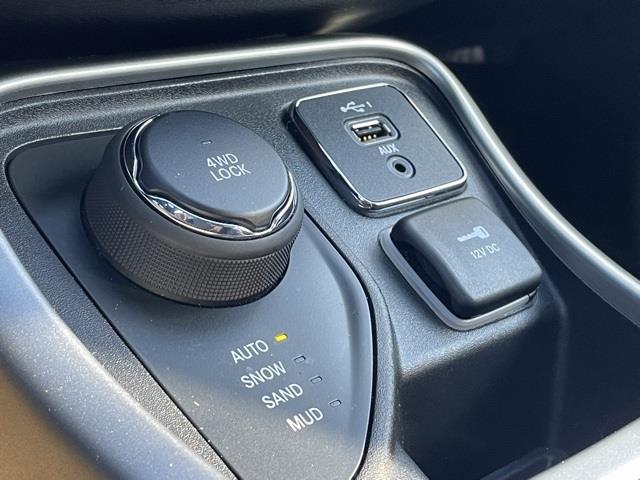 Used Jeep Compass Latitude 2019 | Blasius of Danbury. Danbury, Connecticut Used Jeep Compass Latitude 2019 | Blasius of Danbury. Danbury, Connecticut
