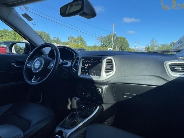 Used Jeep Compass Latitude 2019 | Blasius of Danbury. Danbury, Connecticut Used Jeep Compass Latitude 2019 | Blasius of Danbury. Danbury, Connecticut